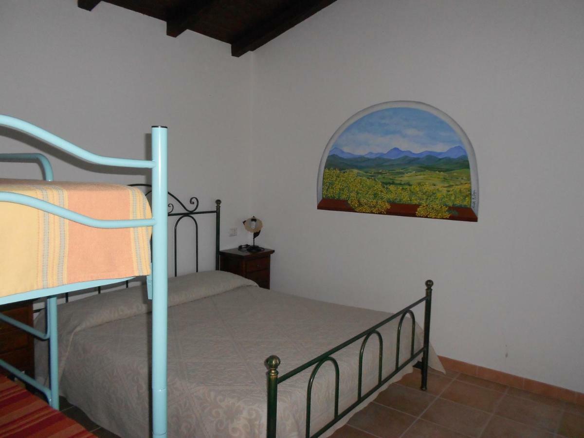 Agriturismo Su Birde โอโรเซย ภายนอก รูปภาพ